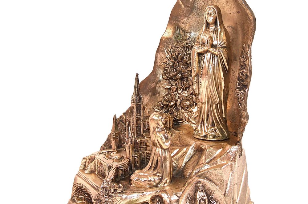 Aparitiei Fecioarei Maria în fata Sfintei Bernadette (statueta muzicala religioasa), mecanism elvetian AB Suisse, perfecta stare