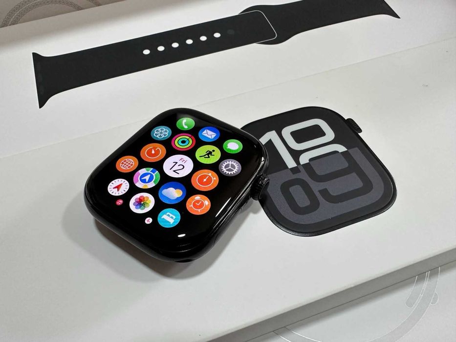Apple Watch Series 10 46mm Jet Black Батерия 100%