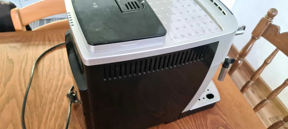 Каферобот делонги магнифика с