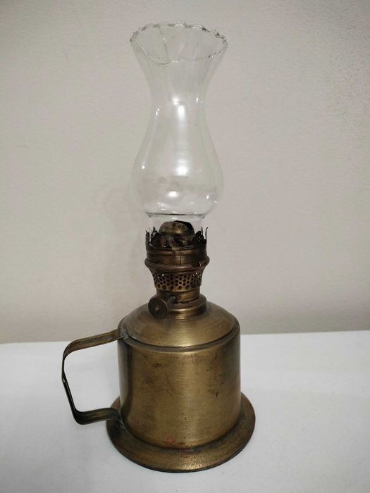 Старая керосиновая лампа 30-40-х годов СССР