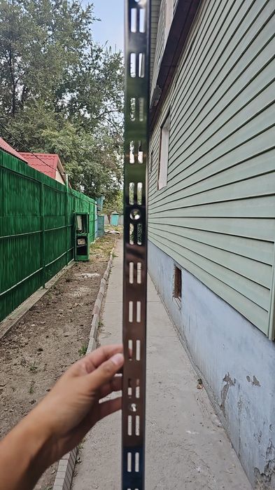 Стеллажная стойка
