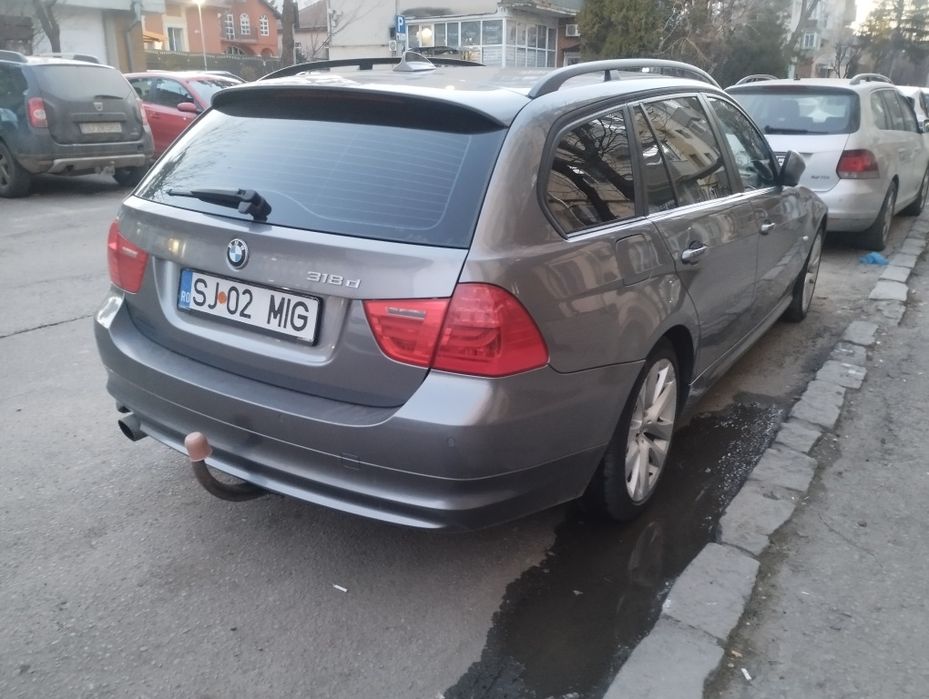 Vând BMW e91 an 2010