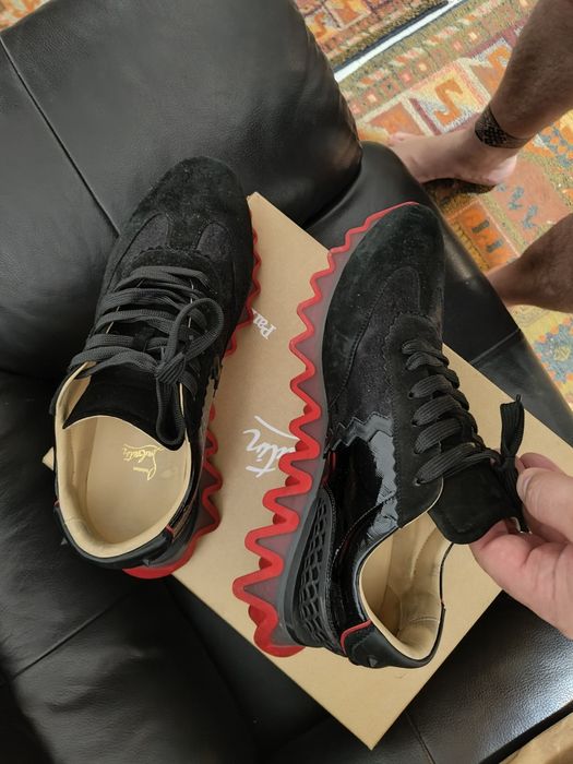Sneakers Christian Louboutin Louishark Flat Suede/Glitter Black – EU 45 – Full Set