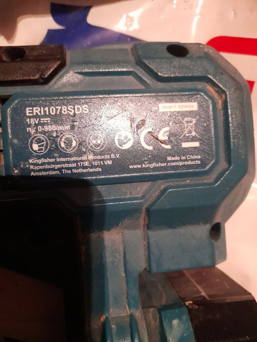 Erbauer rotopercut brushles eri1078sds ca nou