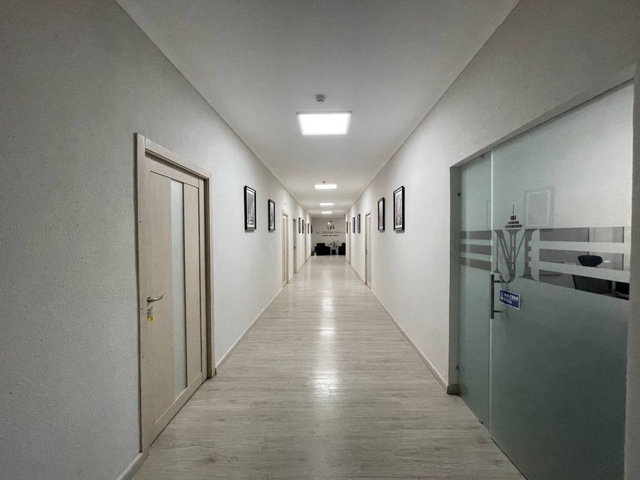 ПРОДАЕТСЯ отдельно стоящее ЗДАНИЕ с зем участком 60 соток Мирабад