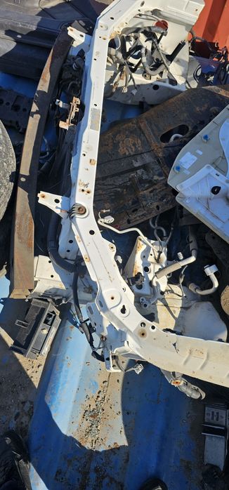 Камри 20.25 экран телевизор