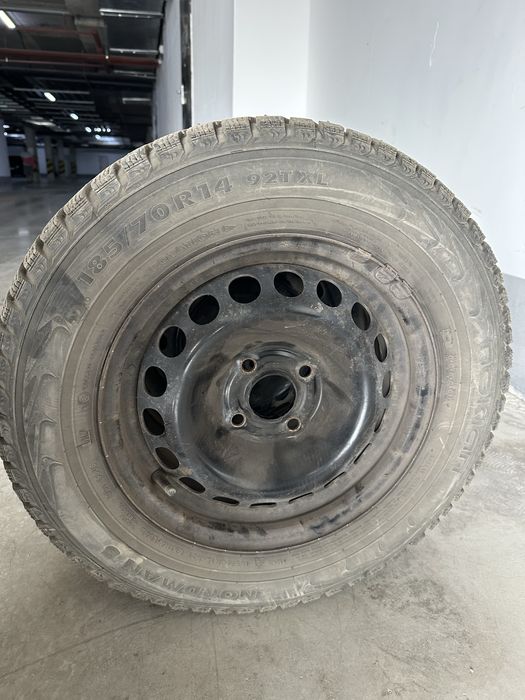 Продам шины Nokian с дисками