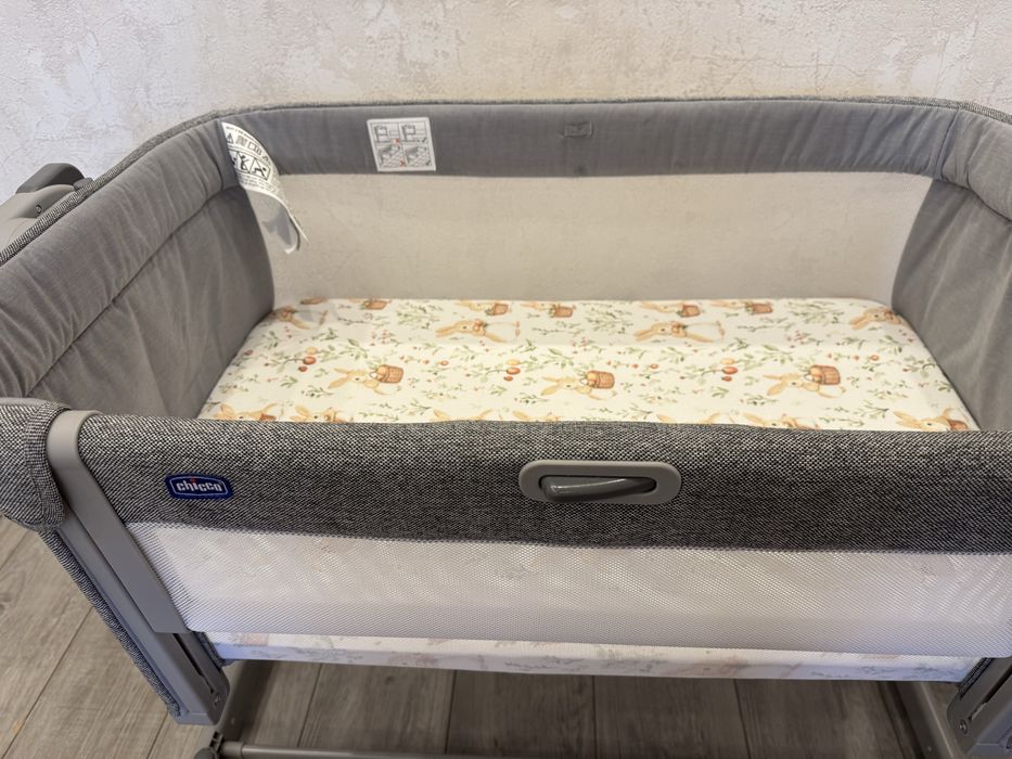 Продам детскую  кровать Chicco next 2 me magic evo