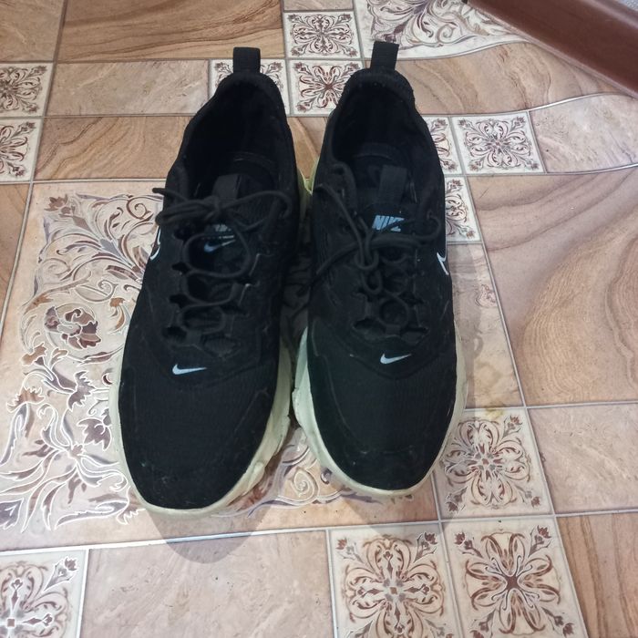 Кроссовки Nike черные