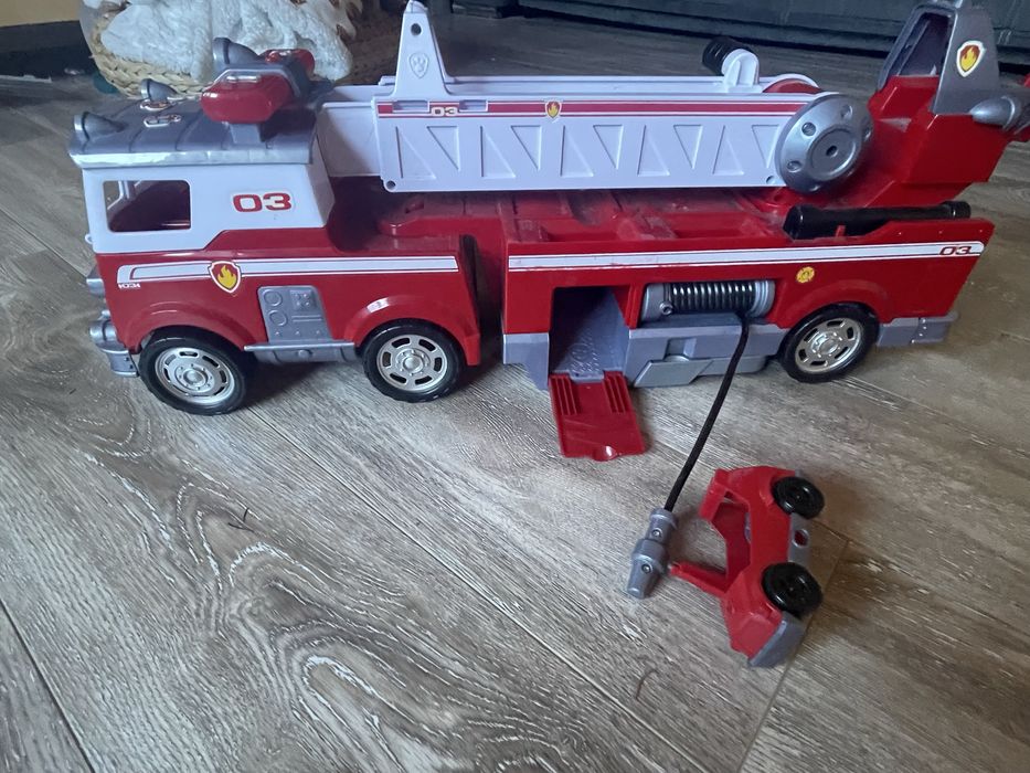 Camionul mare de pompieri Marshall Paw Patrol