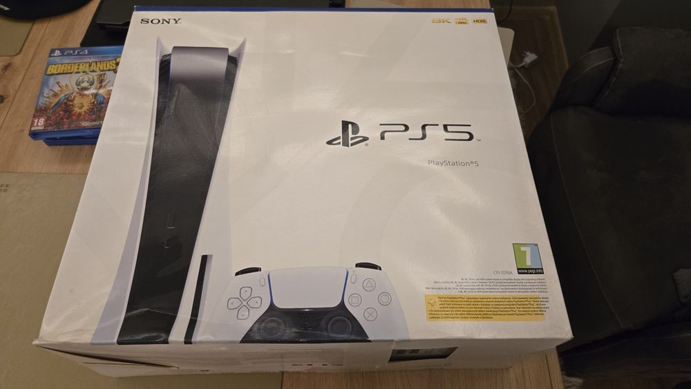 Playstation 5 PS5 с 2 контролера + 3игри