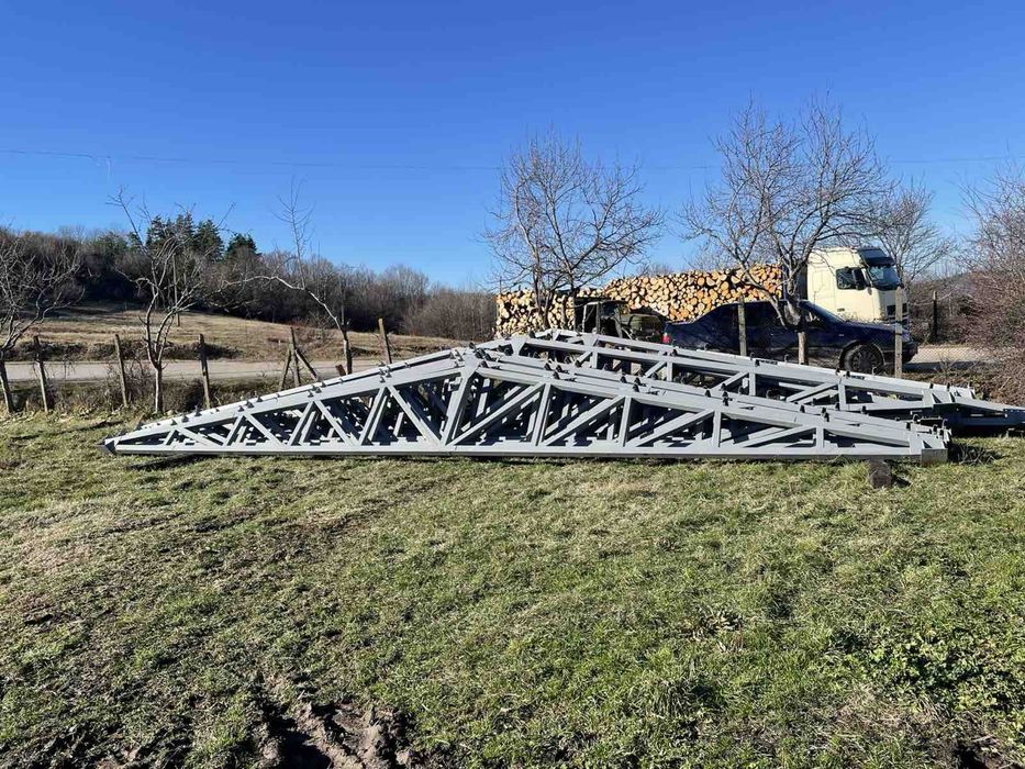 Продавам метално хале 9 широчина, 20 дължина, 4 височина.