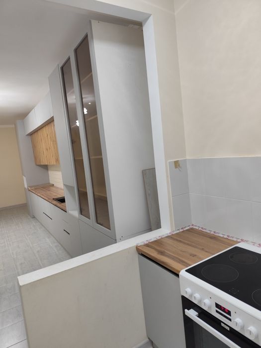 Продается кухонный гарнетура