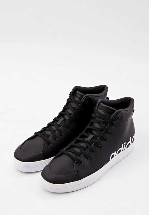 Продаю adidas bravada mid lts на осень-зиму