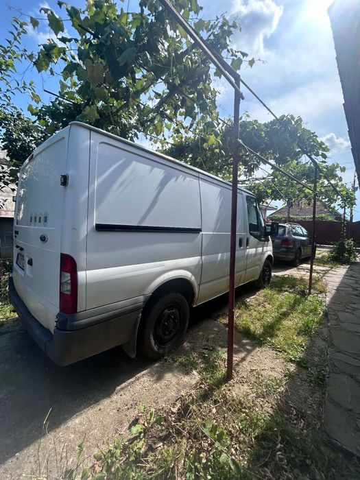 Vând Ford transit 2010