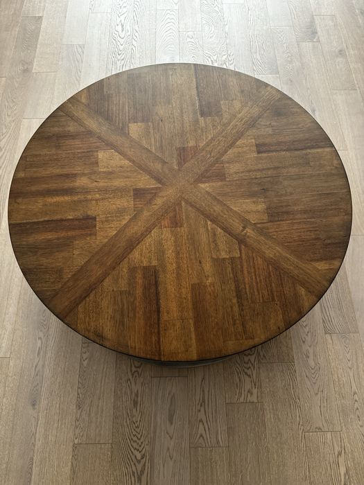 Журанльный столик