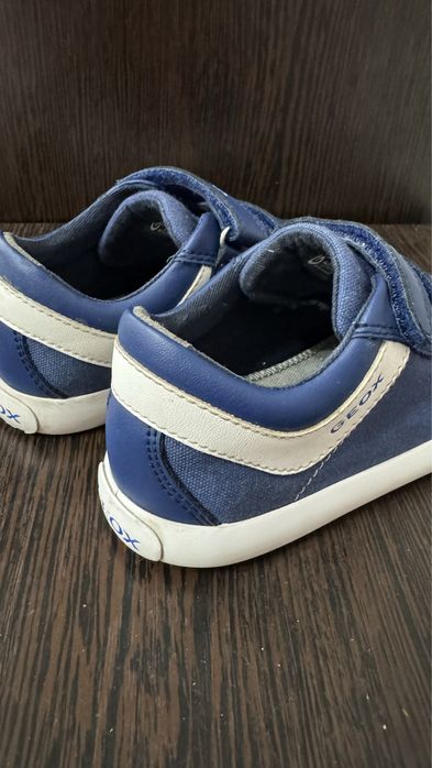 Продам кеды в отличном состоянии