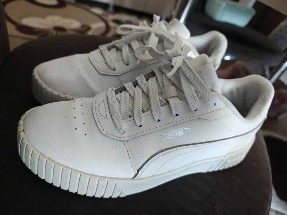 Doua perechi ...pume