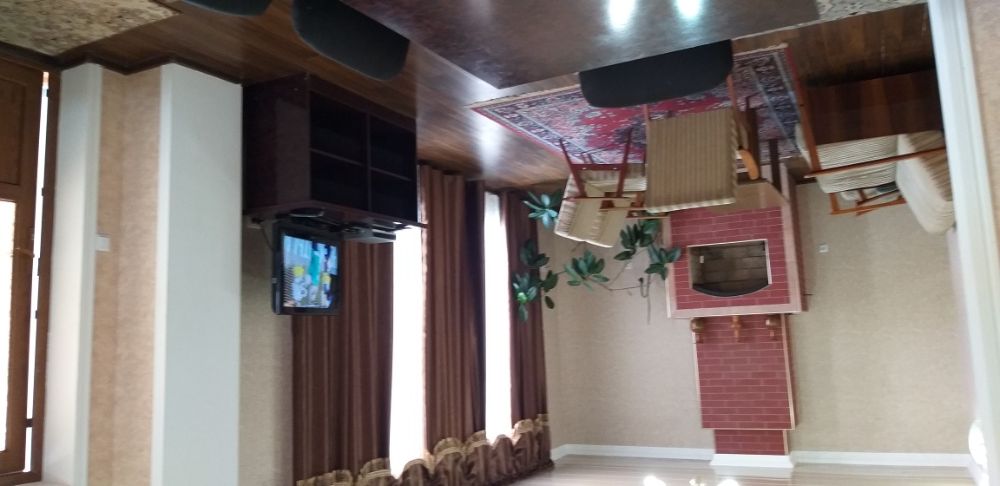 Чарвак. Бочка. Дача "Уют"