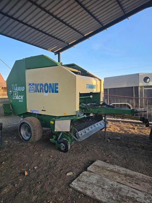 Vând presa Krone Vario Pack 1800