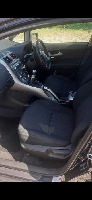 Тойота Аурис  Toyota Auris 2009г.  1600куб 131кс БЕНЗИН НА ЧАСТИ