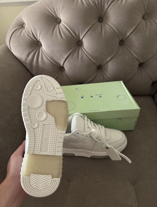 Off White Out of Office PREMIUM