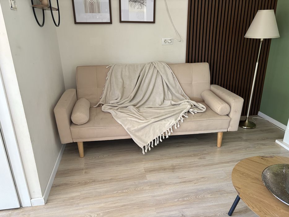 Canapea extensibila  2sau 3 locuri mai mici