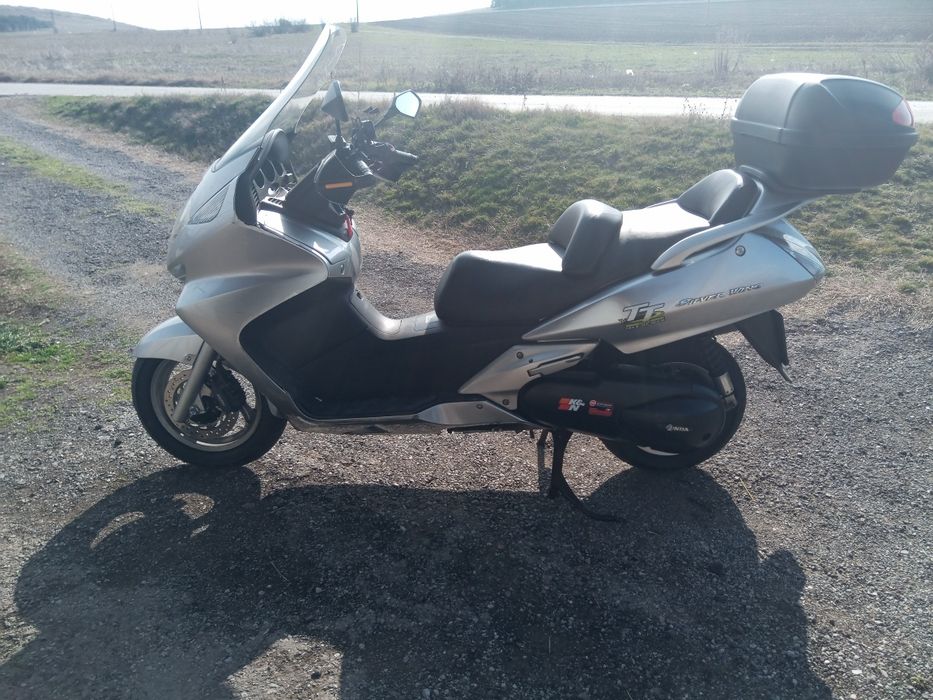 Honda silver wing 600