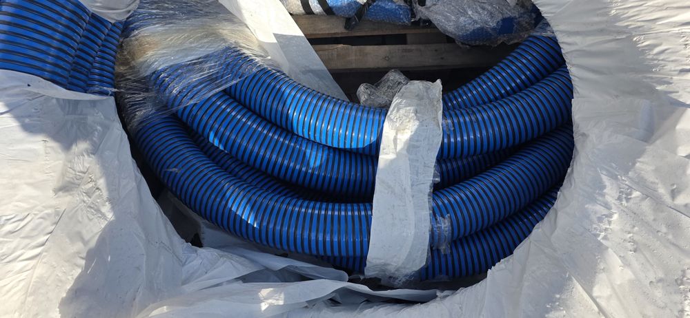 Furtun Vidanja profesional italian superelastico cu armatura  4 toli 1