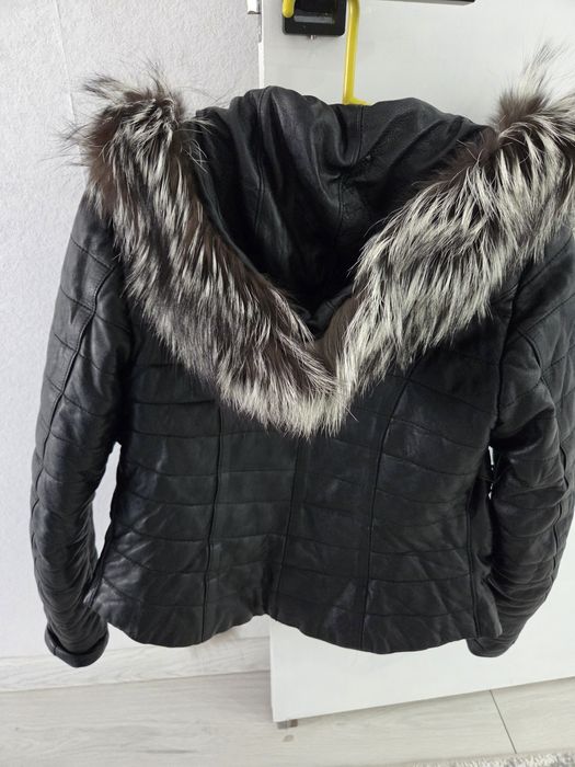 Срочно продается кожанная куртка