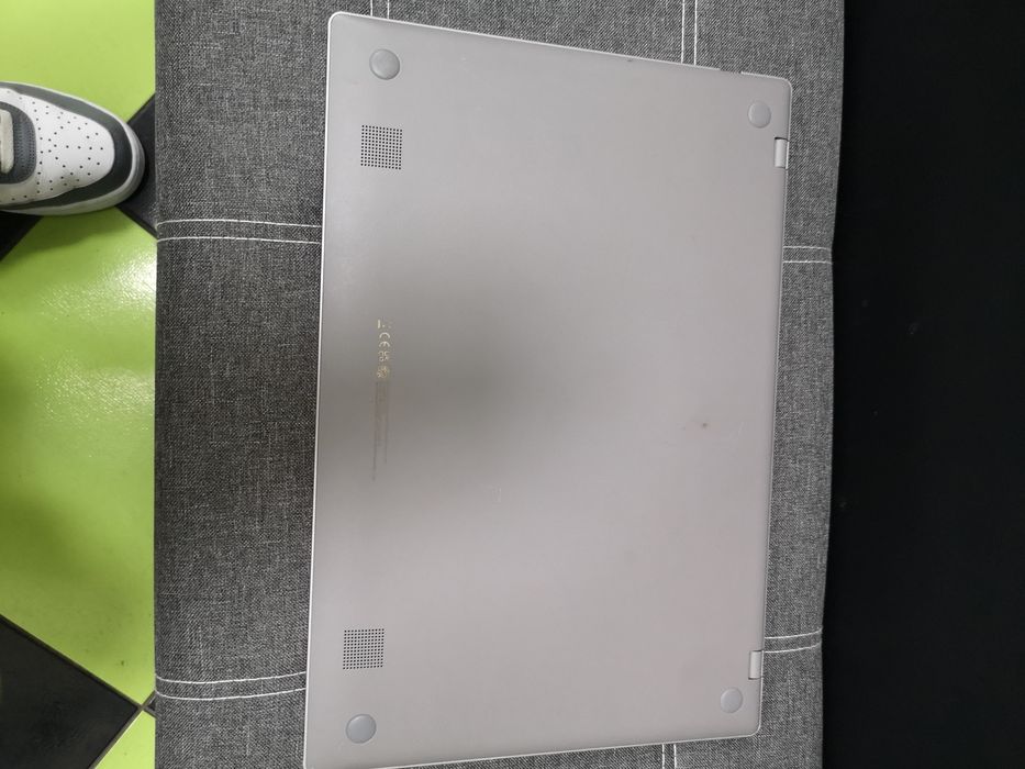 Laptop samsung chrom