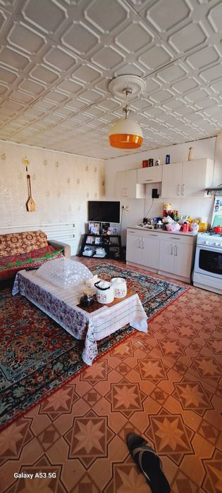 Продаётся дом в центре.