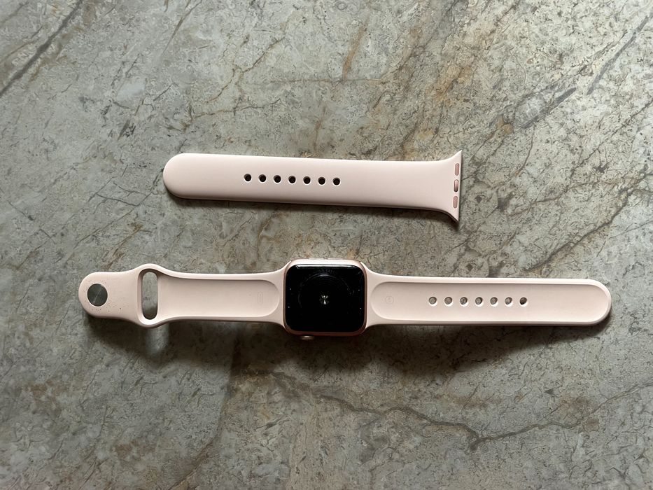 Apple Watch SE 1st Gen, 40 mm, GPS – Gold Aluminium 2020, GPS, 40 mm