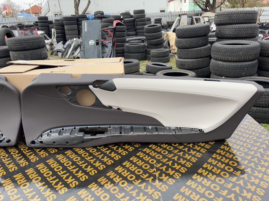 Кора за врата БМВ И8/BMW I8