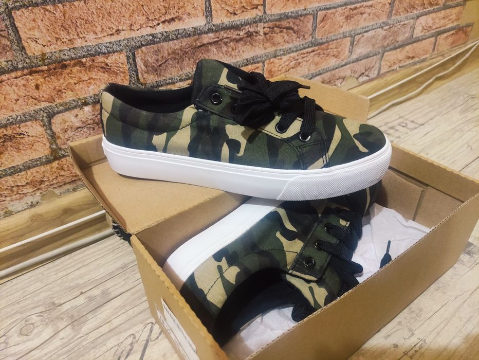 Мьжки камуфлажни кецове