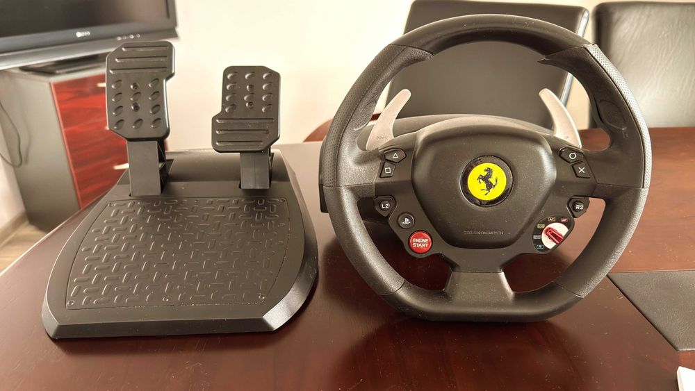 Волан с педали FERRARI 488GTB Edition Thrustmaster T80 за PS5 / PS4 / PC