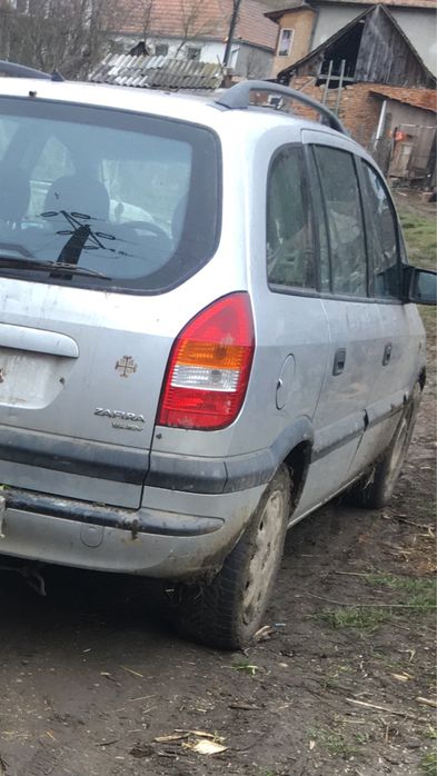 Opel zamfira 1.6 benzina pentru camp sau fac schimb cu un cal