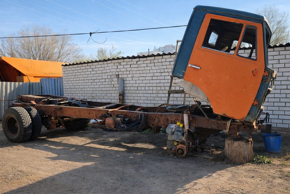 Камаз 55102 на разбор