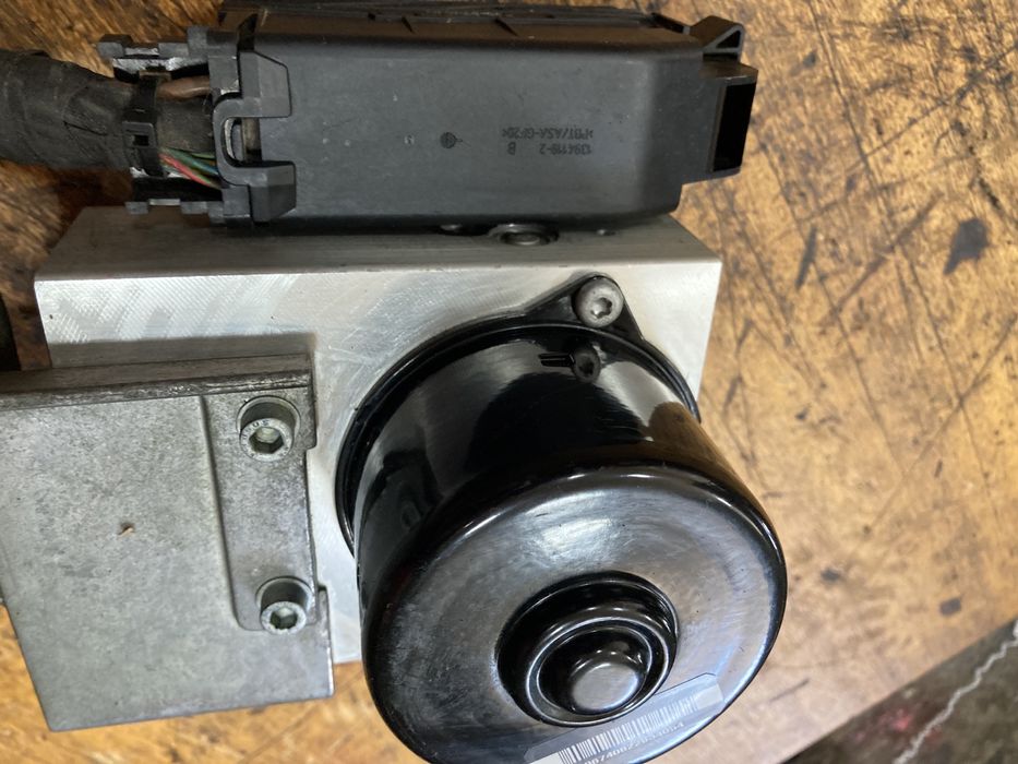 Mercedes w203 2.2cdi 150кс ABS