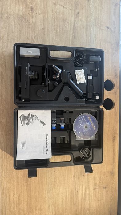 Microscop electric