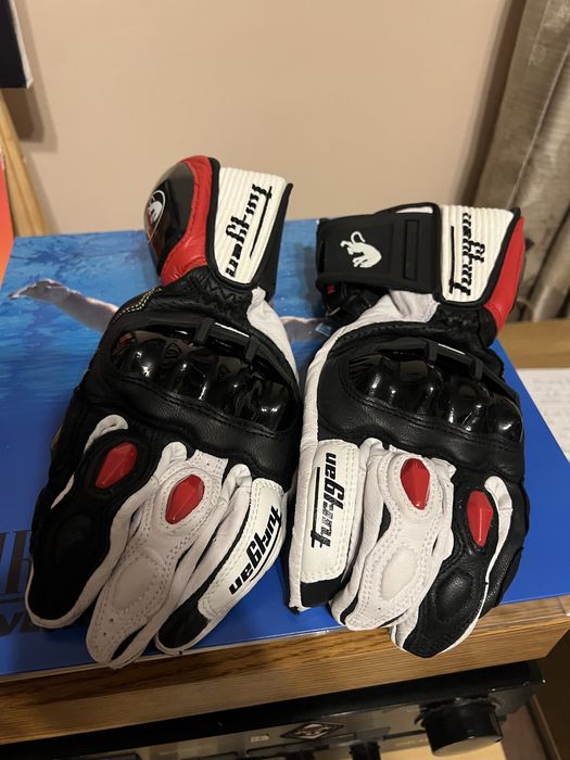 Мото ръкавици нови