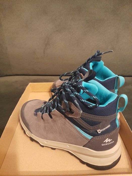 Ghete impermeabile Decathlon marimea 33