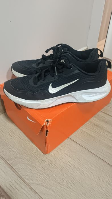 Оригинални Маратонки NIKE 37.5