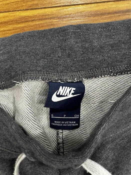 Дамско долнище Nike