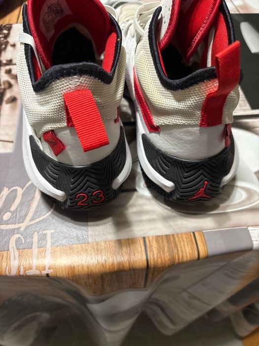 Маратонки Jordan 42-ри номер