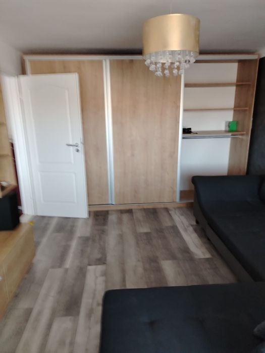 Apartament cu 2 camere de inchiriat