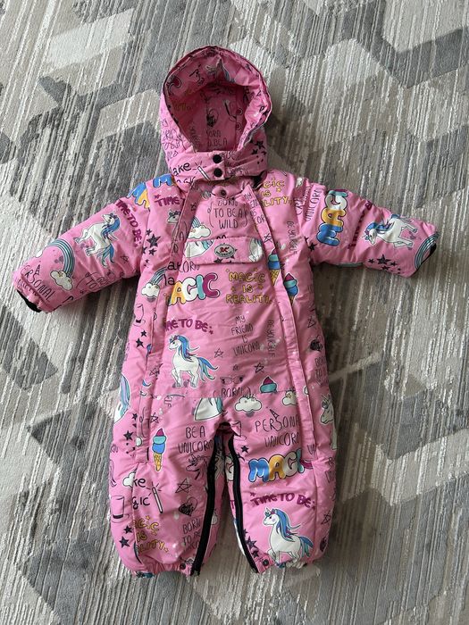 Продам комбинезон зимний для девочки