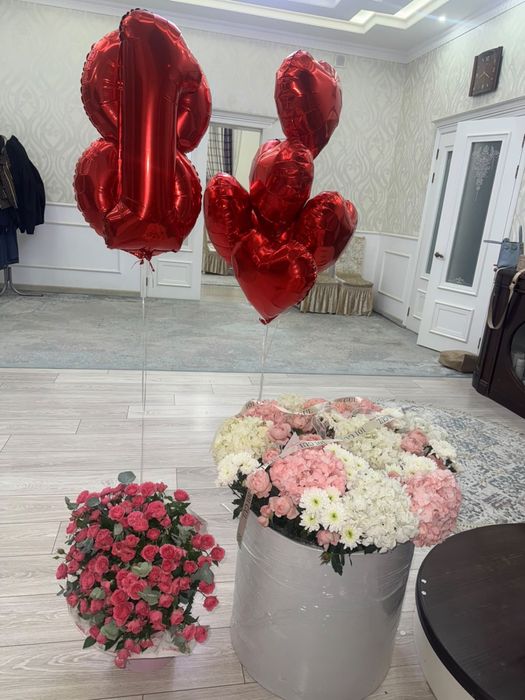 Цветы свежие вчера купили