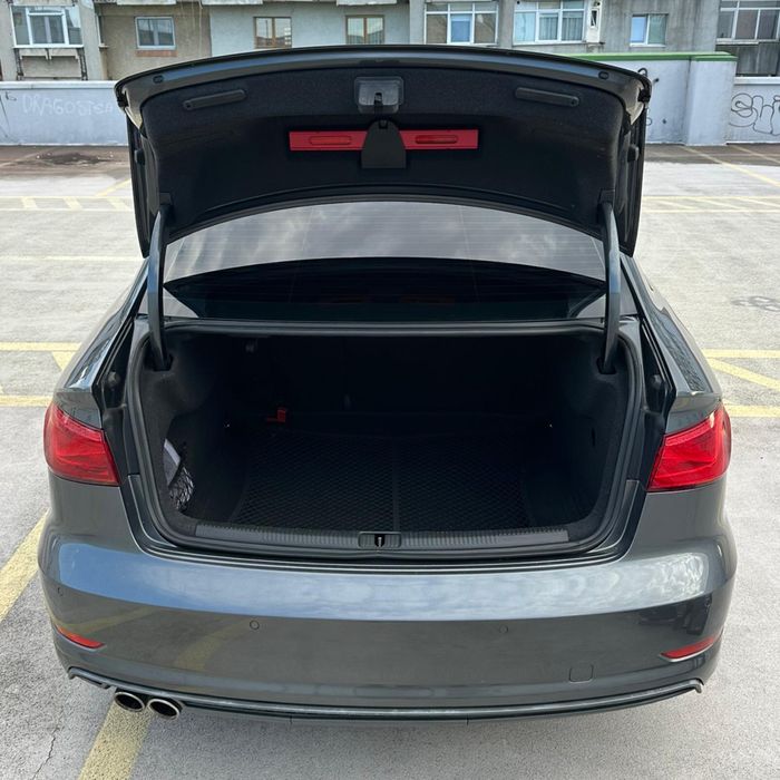 Audi A3 Limuzină 2.0 TDI 150 CP – S line – 2015