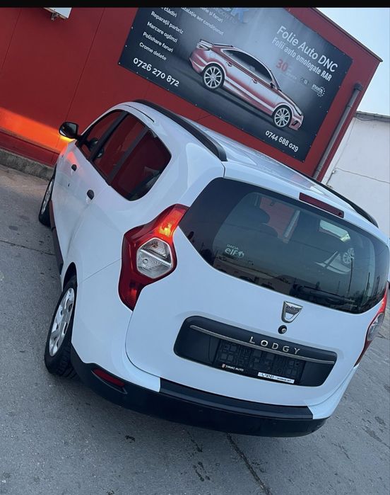 Dacia Lodgy 1.3 TCe -132 CP - 7 locuri
